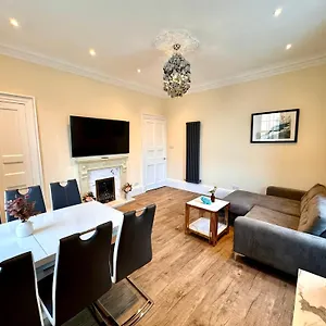 Georgian Luxury - Superfast Wifi - Parking Available Apartment Edinburgh